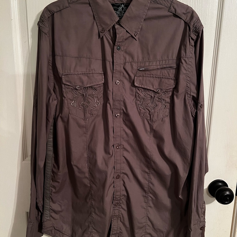 Roar Large Button Down - Picture 2 of 6
